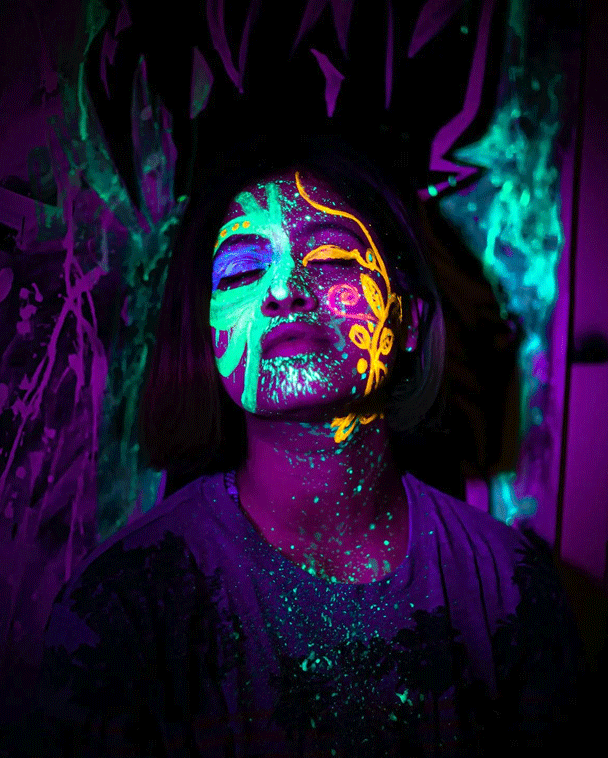 glow in the dark party